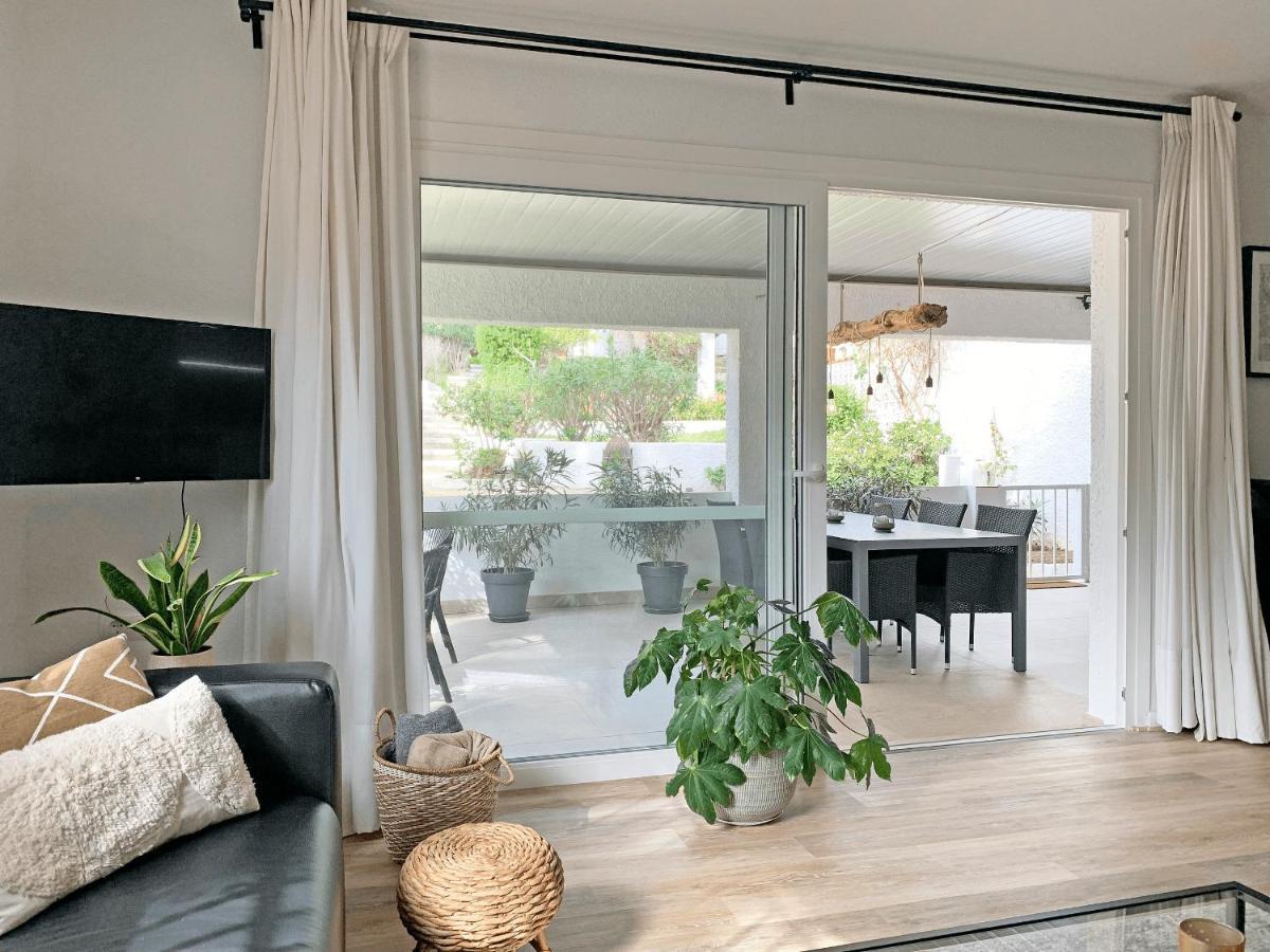 Bungalow With Large Terrace In A Quiet Park - Beach Nearby Sitio de Calahonda エクステリア 写真